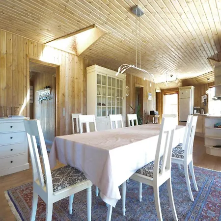 Four-bedroom Holiday In Thisted *
